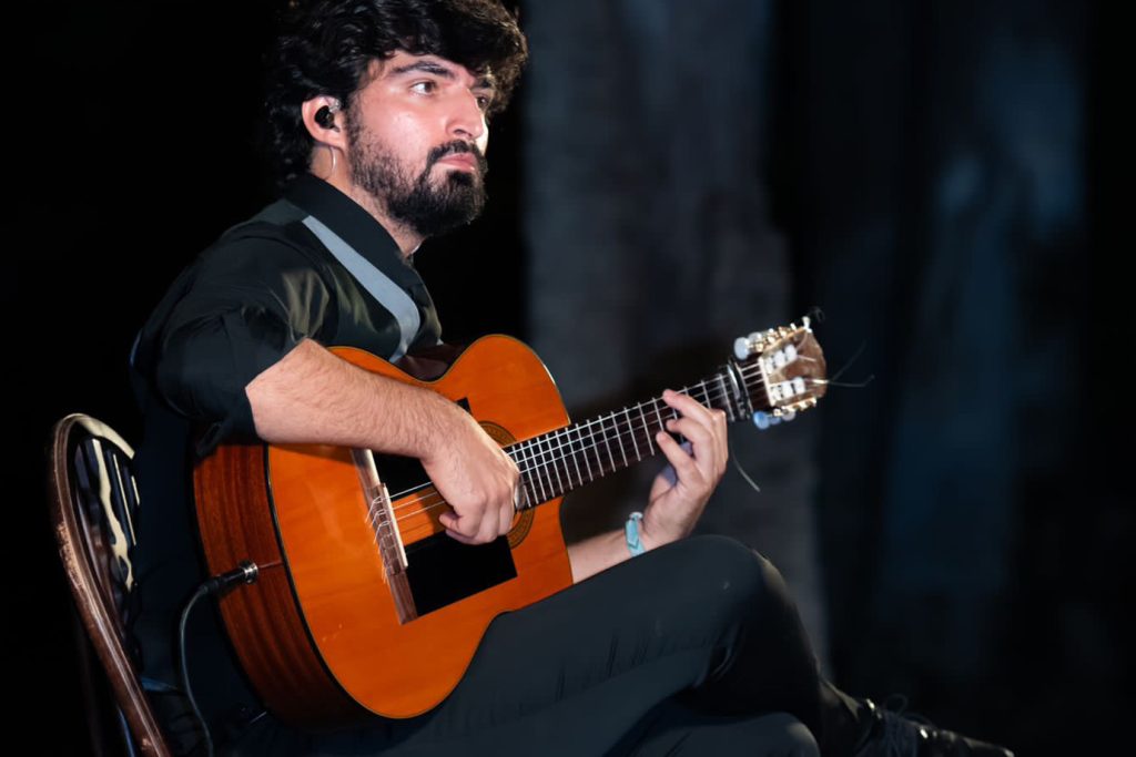 flamenco-guitar-academy-mario-moraga-pieces-teacher