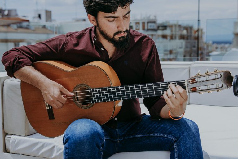 flamenco-guitar-academy-mario-moraga-teacher-spain-expert