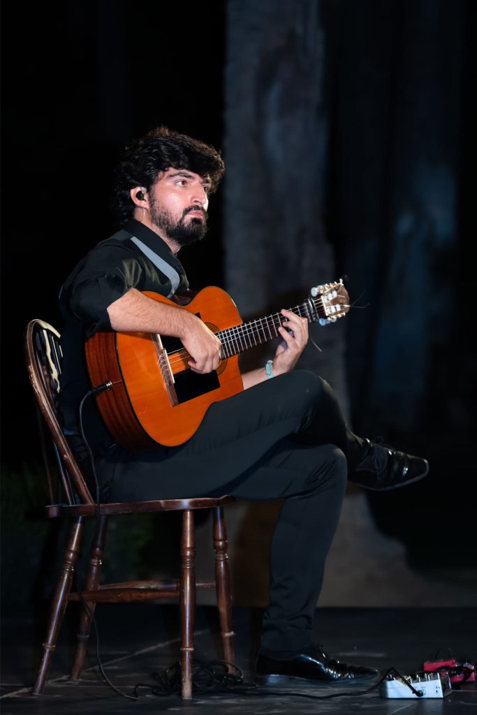 mario-moraga-teacher-premium-guitar-flamenco-spain-andalusia